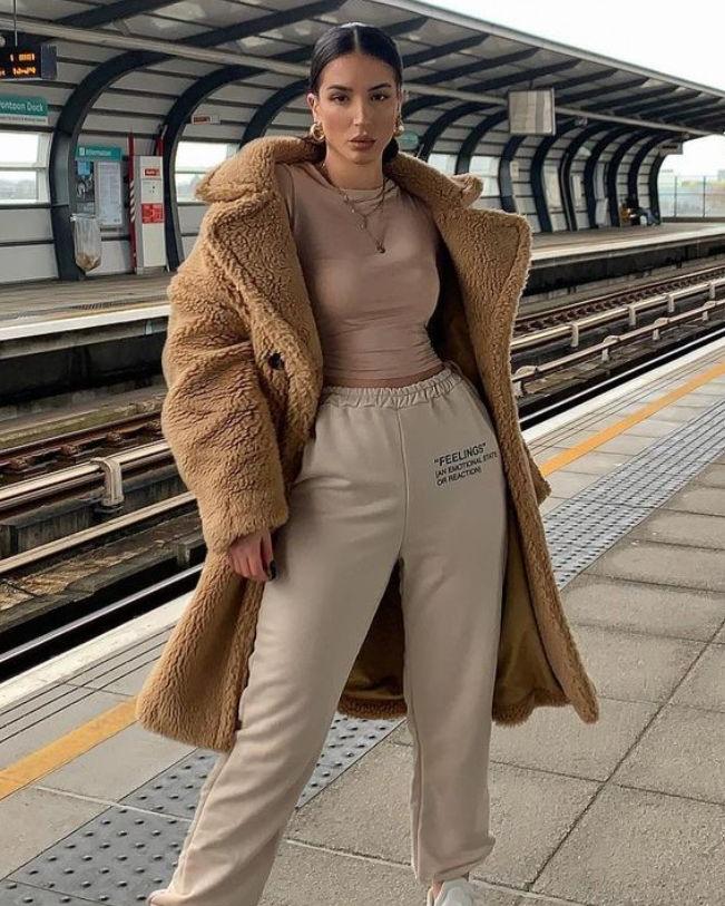 Blød Oversized Dame Vinterfrakke med Lang Teddy-pasform