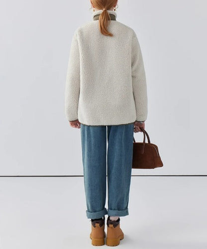 Varm Teddyjakke til Kvinder med Høj Krave og Lynlåslomme