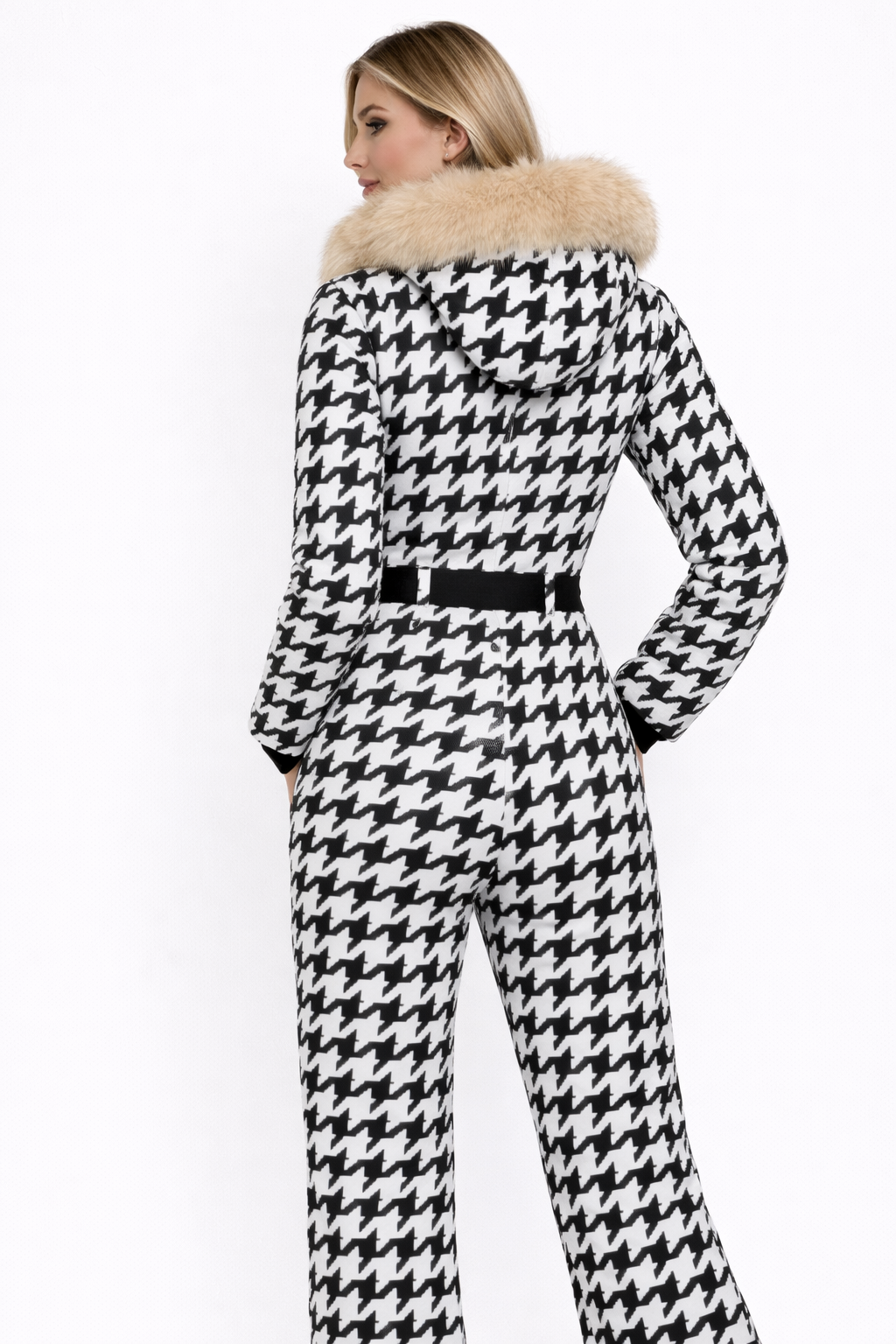 Trendy dames skidragt med pelskrave bælte og varm isolering