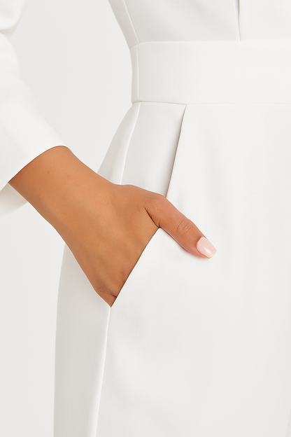 Dame Heldragt med Blazerlignende Krave og Brede Ben