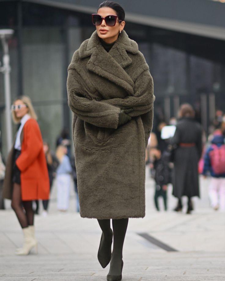 Blød Oversized Dame Vinterfrakke med Lang Teddy-pasform