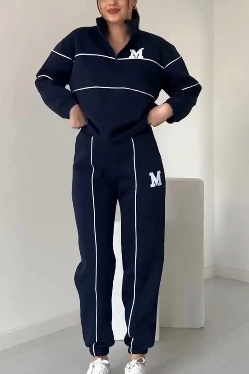 Komfortabel Dame Tracksuit Sæt Med Half Zip Sweater Og Jogger